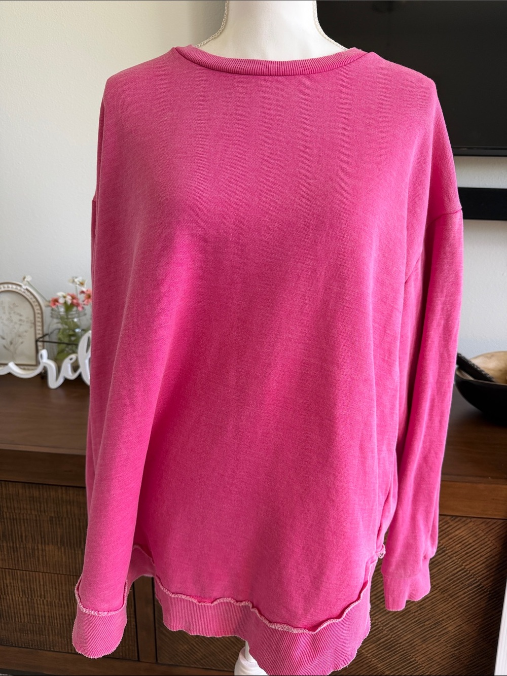Women's Hot Pink Crewneck Lightweight Sweatshirt